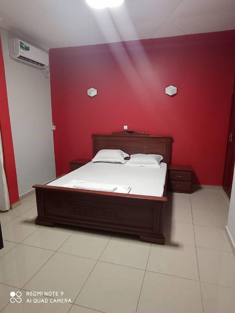 Hotel Appart B4U - Etoudi Yaoundé Εξωτερικό φωτογραφία