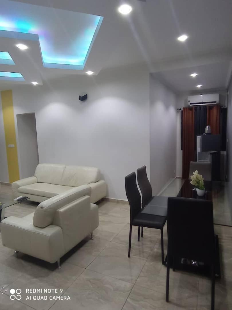 Hotel Appart B4U - Etoudi Yaoundé Εξωτερικό φωτογραφία
