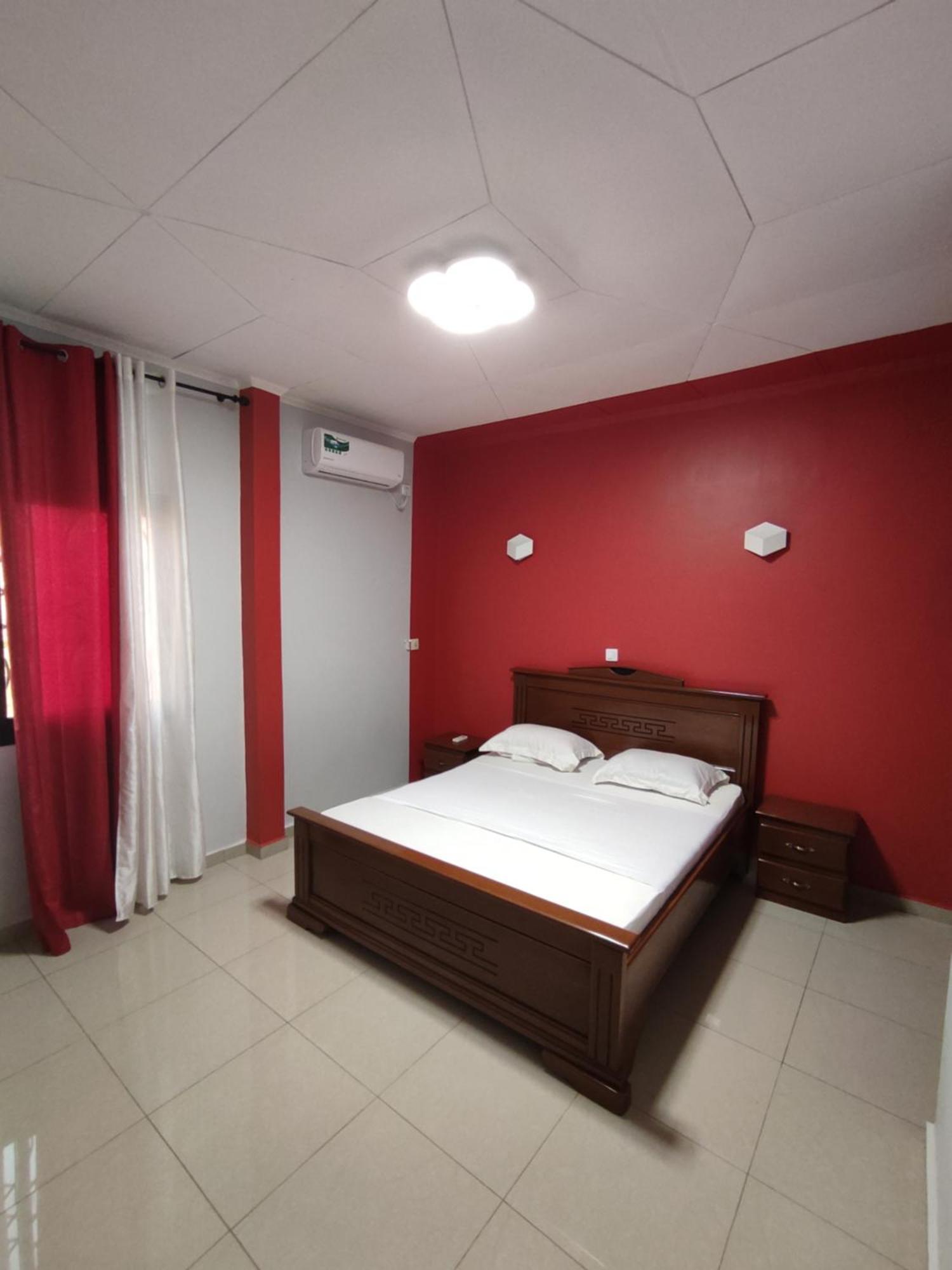 Hotel Appart B4U - Etoudi Yaoundé Εξωτερικό φωτογραφία